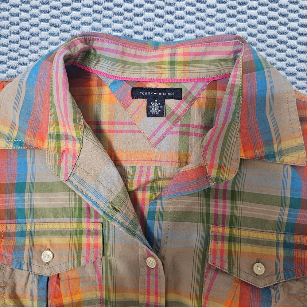 Tommy Hilfiger Multi-Color Plaid Button-Down Short Sleeves Shirt - Size Medium - Picture 4 of 6